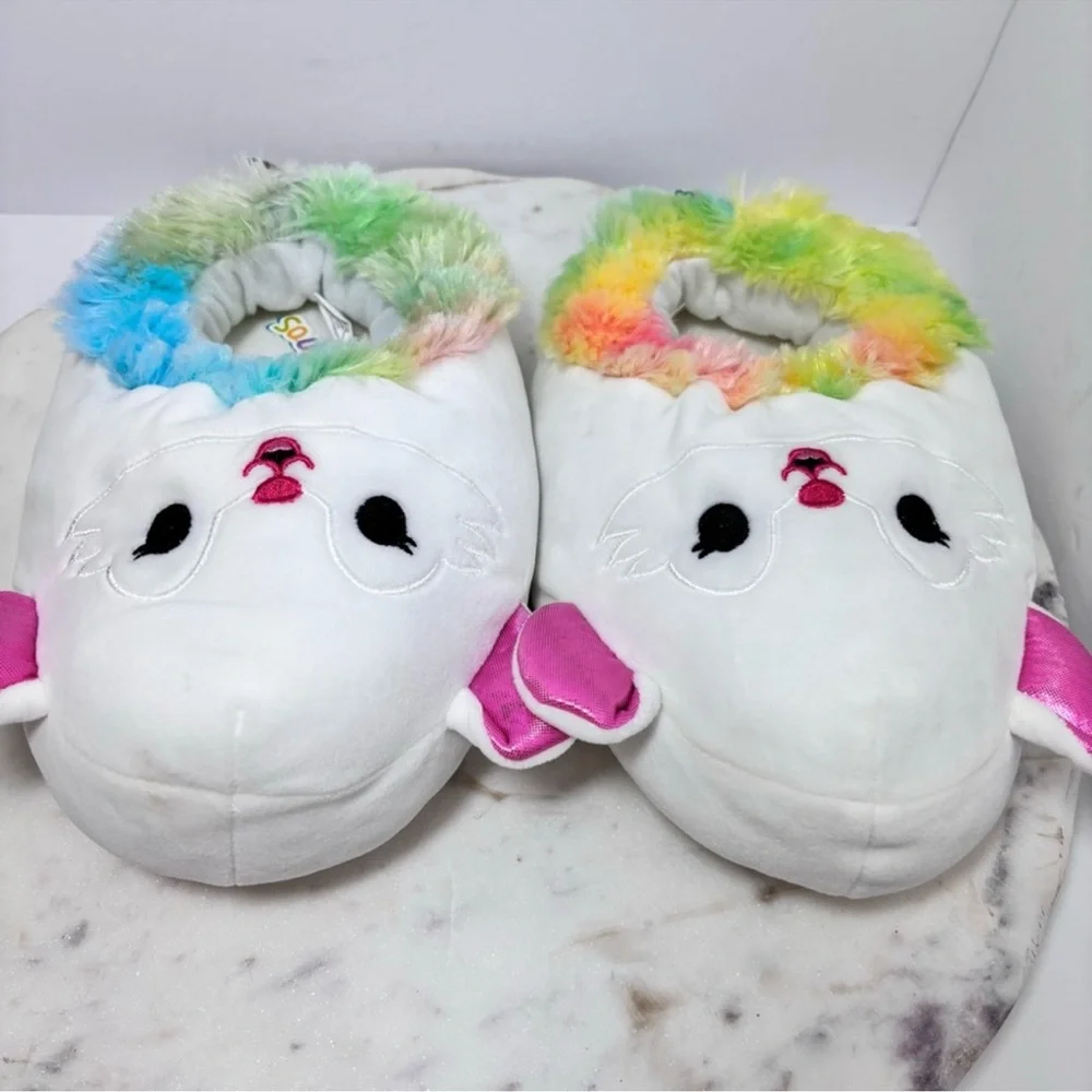Squishmallows Unisex Youth Slip On‎ Soft & Cozy Cute Plush Squishie Slippers 4-5